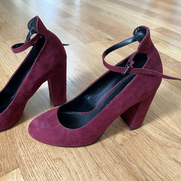 TATA Italia Suede Heels - Picture 1 of 7
